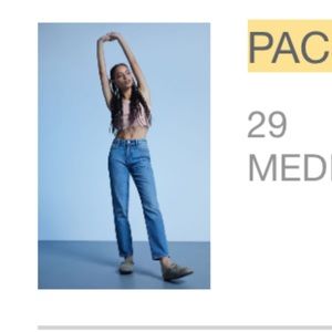 Pac sun size 29 mom jeans